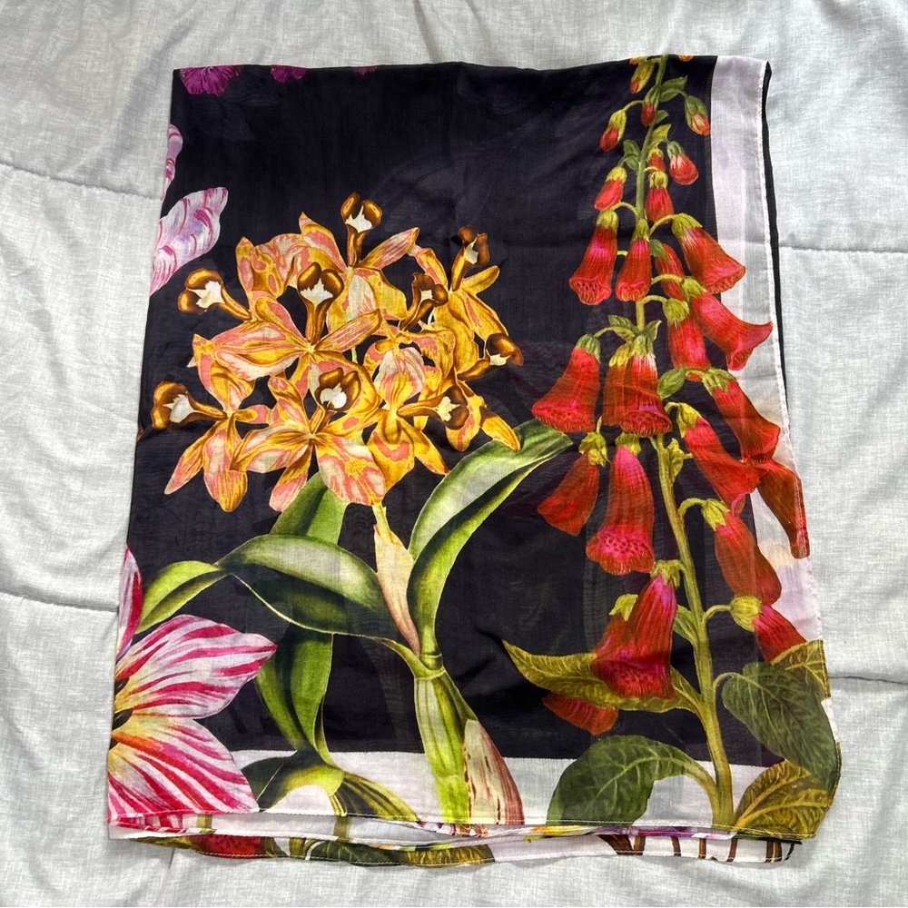 Echo Mixed Florals Rectangular Hair Neck Scarf Cottage Boho